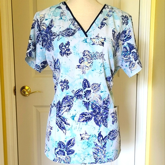 Healing Hands PL scrub top - Picture 1 of 8